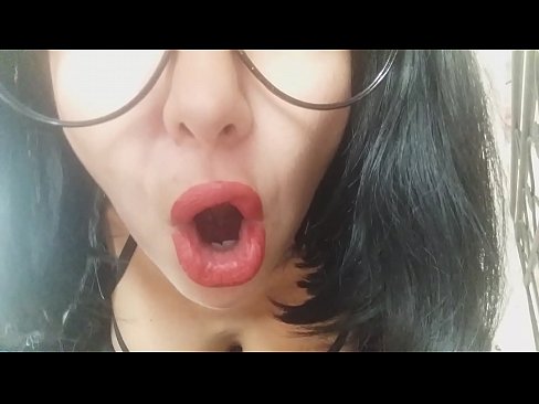 ❤️ Zemer, njerka jote nuk te le te shkosh ne shkolle sot... Kam shume nevoj per ty... ❤ Porno shtëpie tek ne ﹏