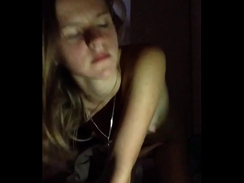 ❤️ Një vajzë masturbon dhe sperma ❤ Porno shtëpie tek ne ﹏